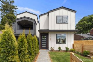 11746 Dayton Avenue N, Seattle, WA 98133