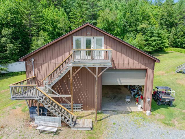 832 West Hill Road, St. Johnsbury, VT 05819