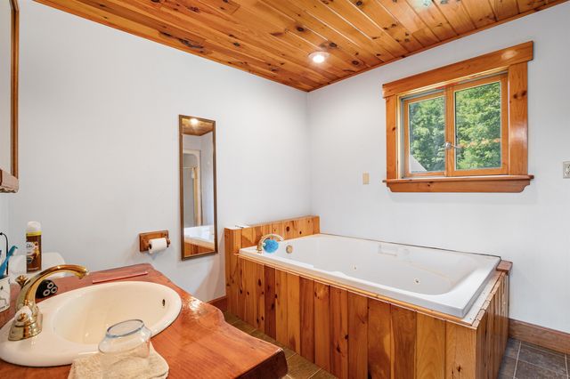 832 West Hill Road, St. Johnsbury, VT 05819