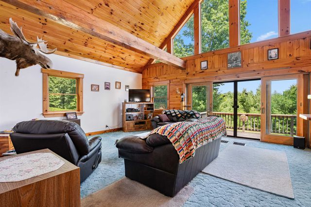 832 West Hill Road, St. Johnsbury, VT 05819