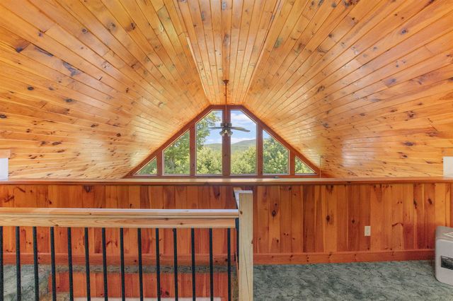 832 West Hill Road, St. Johnsbury, VT 05819