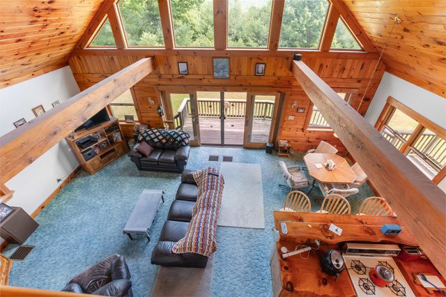 832 West Hill Road, St. Johnsbury, VT 05819