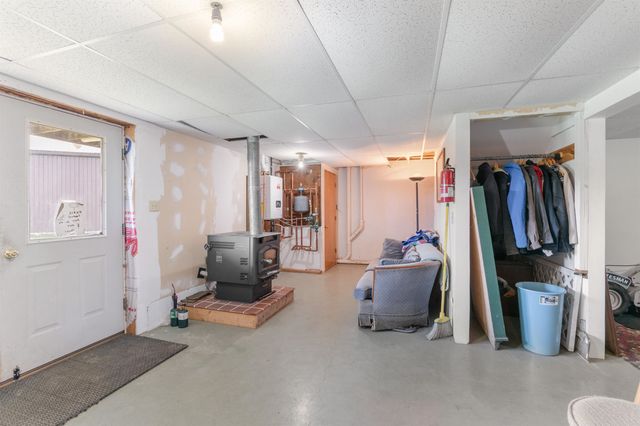 832 West Hill Road, St. Johnsbury, VT 05819