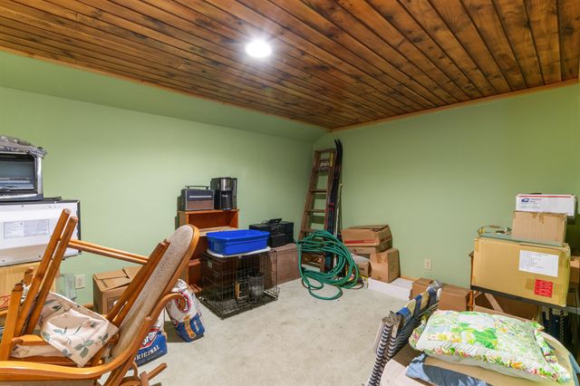 832 West Hill Road, St. Johnsbury, VT 05819