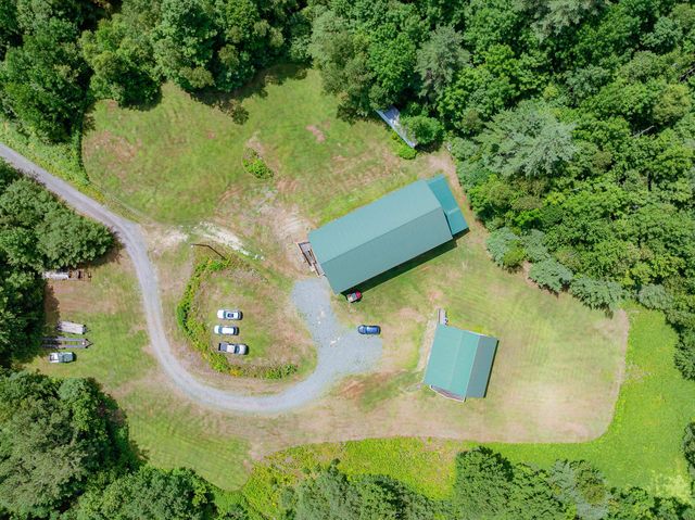 832 West Hill Road, St. Johnsbury, VT 05819