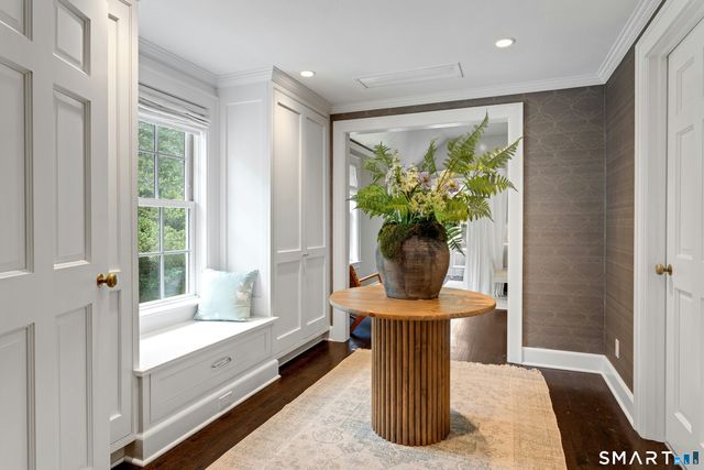 174 Leroy Avenue, Darien, CT 06820