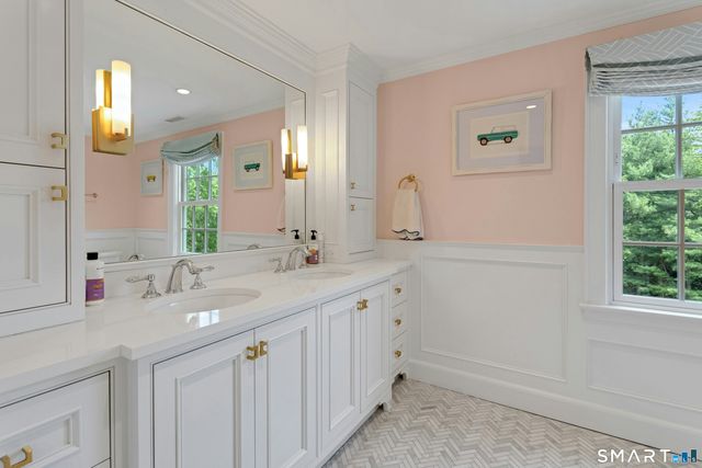 174 Leroy Avenue, Darien, CT 06820