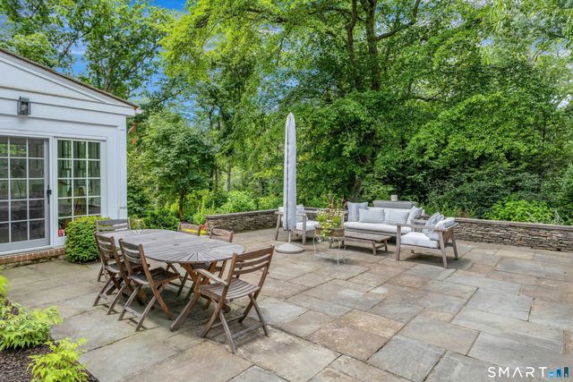 174 Leroy Avenue, Darien, CT 06820