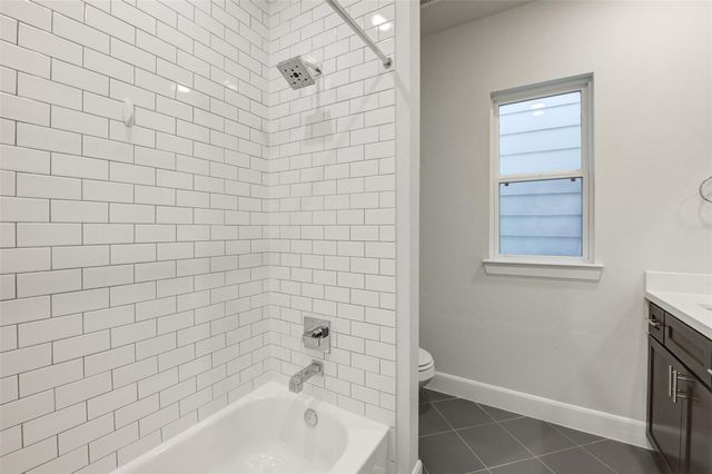 339 Eado Park Circle, Houston, TX 77020