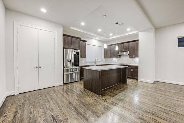 339 Eado Park Circle, Houston, TX 77020