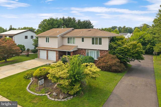 2640 KUSER RD, Trenton, NJ 08691