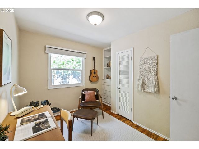 8719 N WILBUR Ave, Portland, OR 97217
