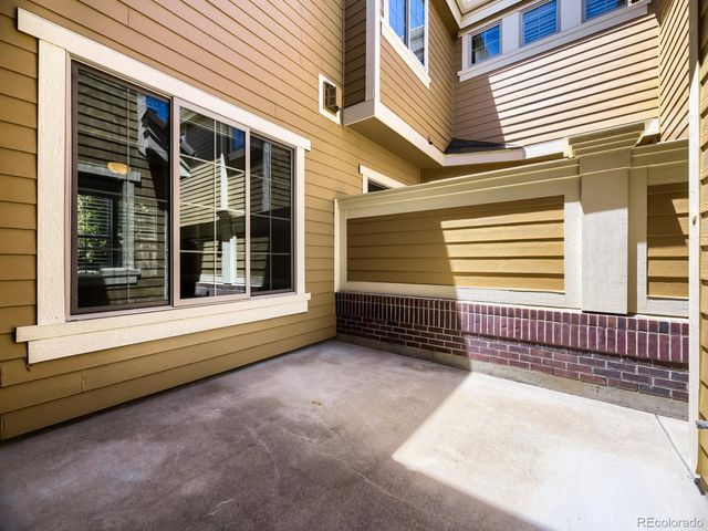 9241 Grafton Dr, Lone Tree, CO 80124