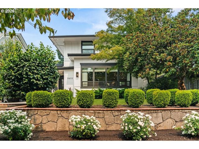 3633 Ne DAVIS St, Portland, OR 97232