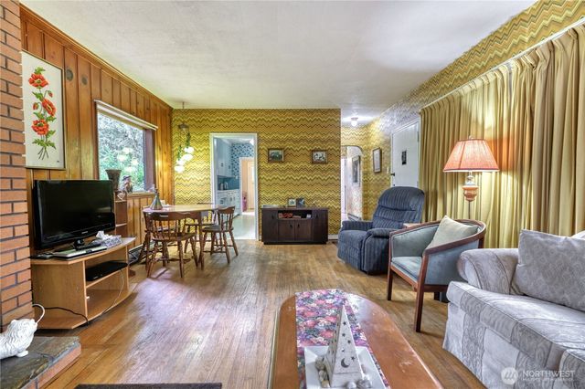 2224 Ross Road, Point Roberts, WA 98281