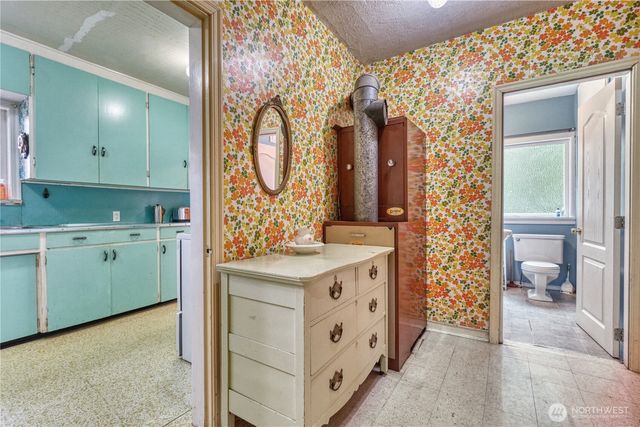 2224 Ross Road, Point Roberts, WA 98281