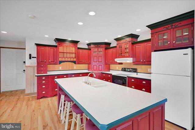 147 SCOUT RD, Kempton, PA 19529