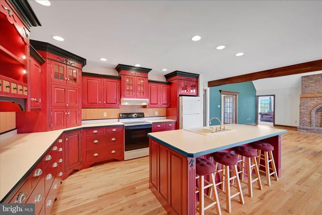 147 SCOUT RD, Kempton, PA 19529