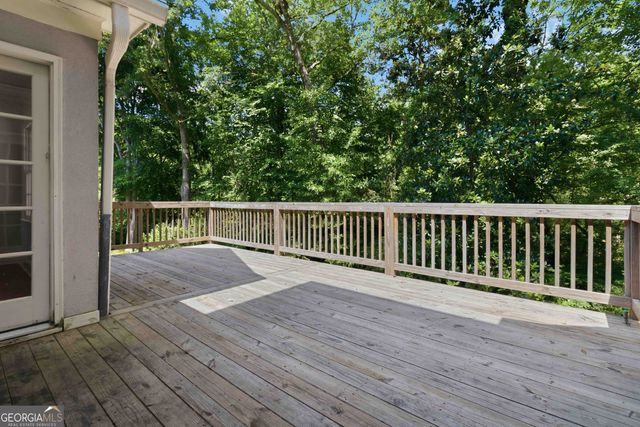 275 Sageglen Road, Lawrenceville, GA 30044
