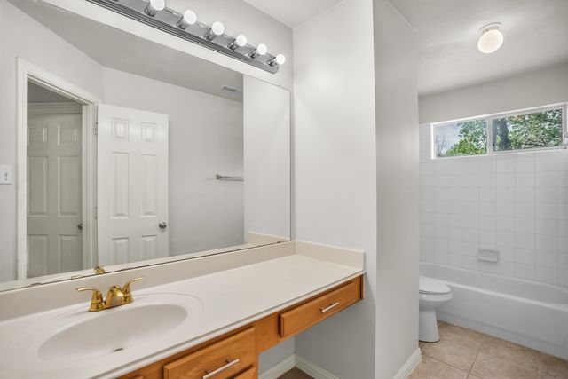 2106 Indian Trail, Rowlett, TX 75088