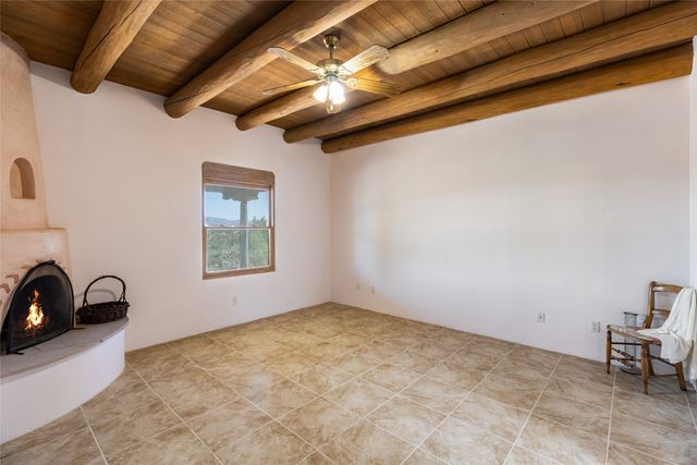 82 Cielo De Oro, Santa Fe, NM 87508