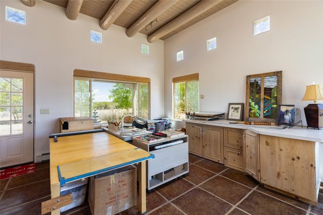 82 Cielo De Oro, Santa Fe, NM 87508