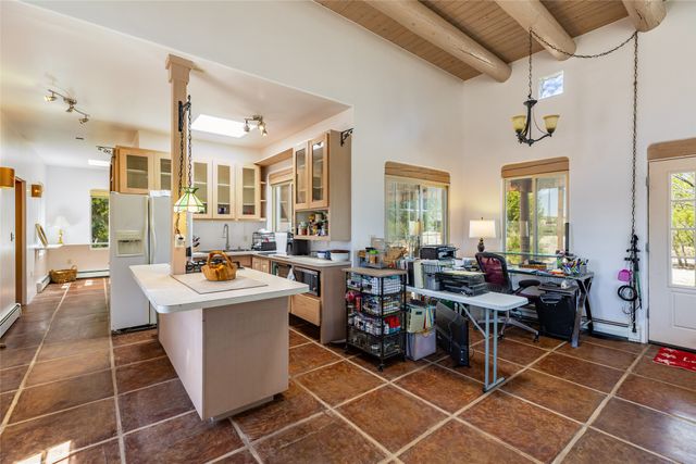 82 Cielo De Oro, Santa Fe, NM 87508