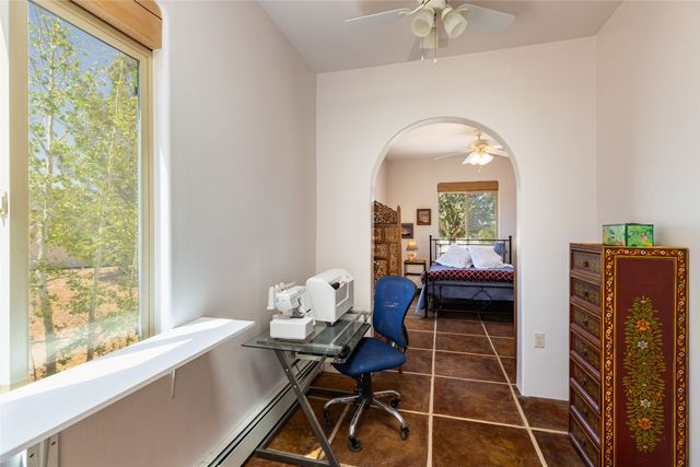 82 Cielo De Oro, Santa Fe, NM 87508