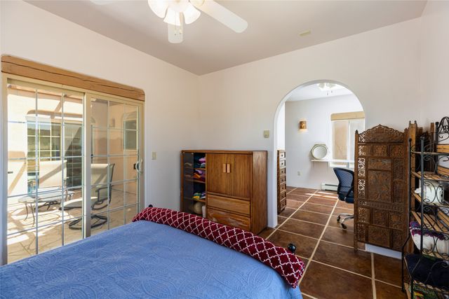 82 Cielo De Oro, Santa Fe, NM 87508