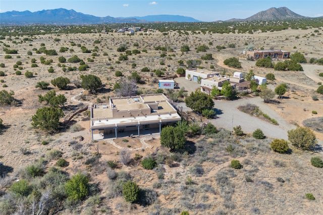 82 Cielo De Oro, Santa Fe, NM 87508