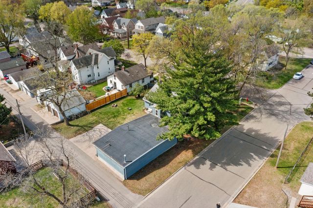 687 4th Avenue NW, New Brighton, MN 55112