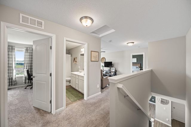 776 Fescue Road, Galena, OH 43021