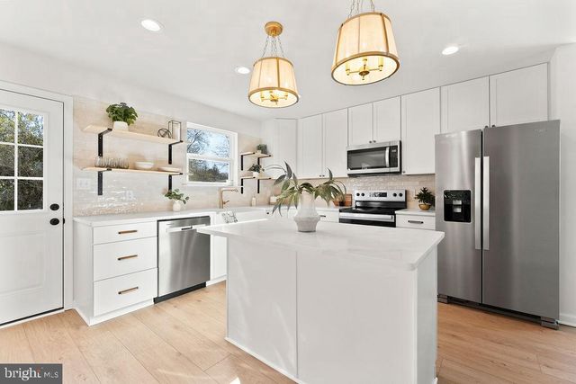 317 GROVE AVE, Gordonsville, VA 22942