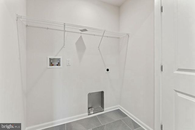 317 GROVE AVE, Gordonsville, VA 22942