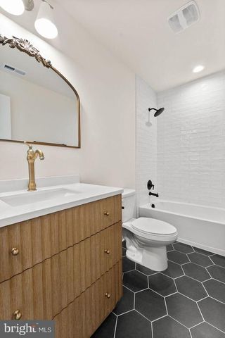 317 GROVE AVE, Gordonsville, VA 22942