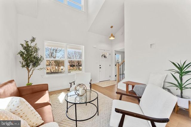 317 GROVE AVE, Gordonsville, VA 22942