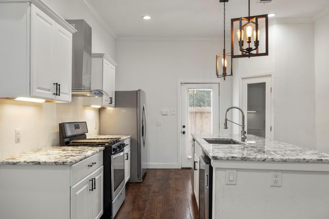 1517 Colorado Street, Houston, TX 77007