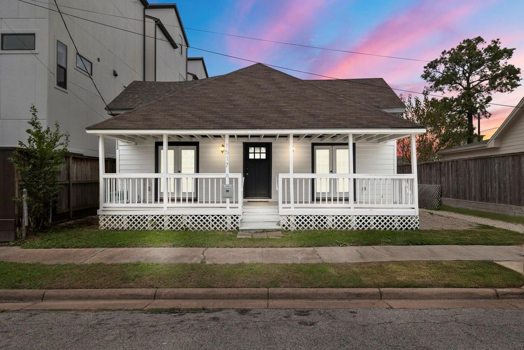 1517 Colorado Street, Houston, TX 77007