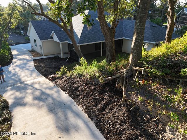 2674 ROBERT OLIVER Avenue, Fernandina Beach, FL 32034