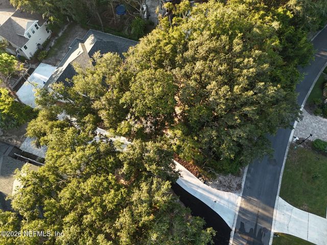 2674 ROBERT OLIVER Avenue, Fernandina Beach, FL 32034