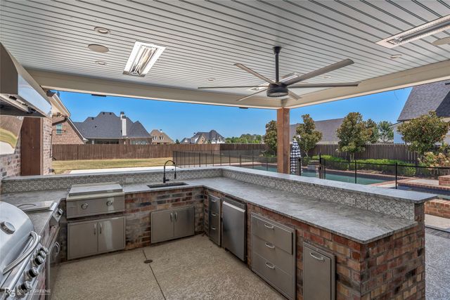 624 Silkwood Drive, Benton, LA 71006