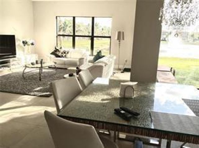 8212 LAWSON BRIDGE 8212, Delray Beach, FL 33446