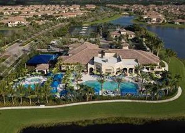 8212 LAWSON BRIDGE 8212, Delray Beach, FL 33446