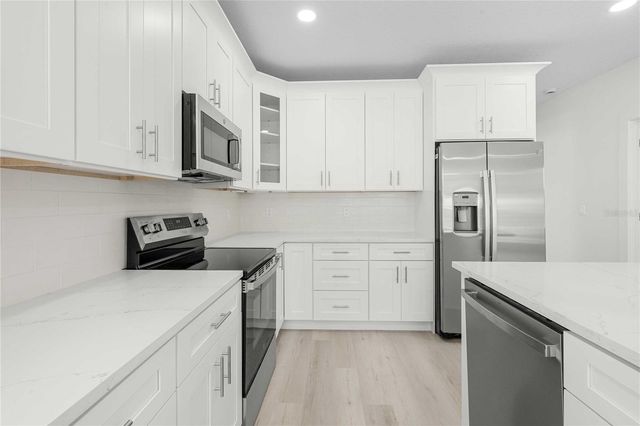 2203 N BOULEVARD, Tampa, FL 33602