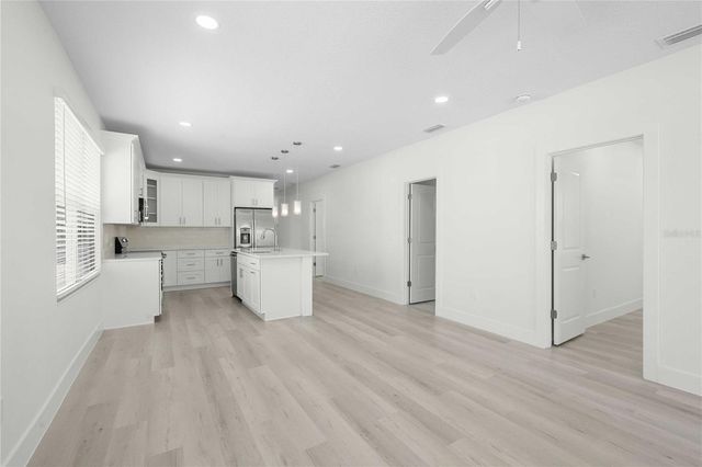 2203 N BOULEVARD, Tampa, FL 33602