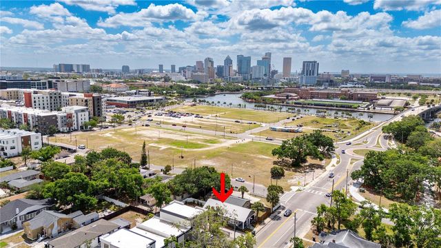 2203 N BOULEVARD, Tampa, FL 33602