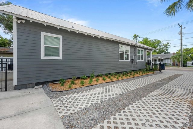 2203 N BOULEVARD, Tampa, FL 33602