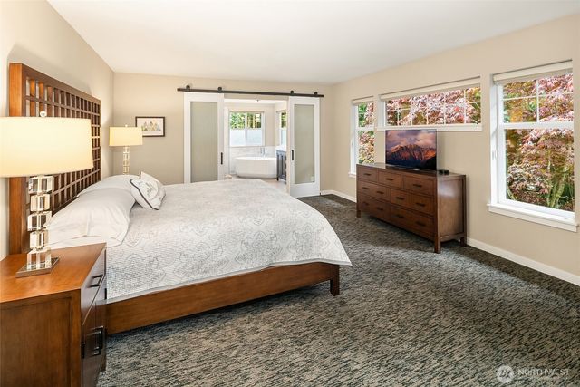16568 NE 119th Way, Redmond, WA 98052