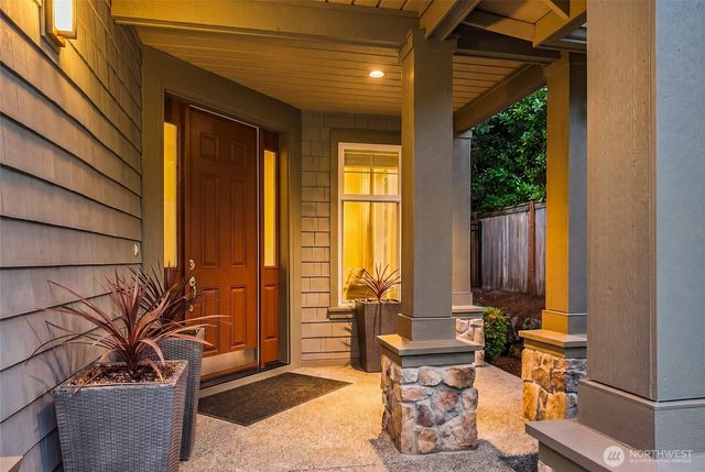 16568 NE 119th Way, Redmond, WA 98052