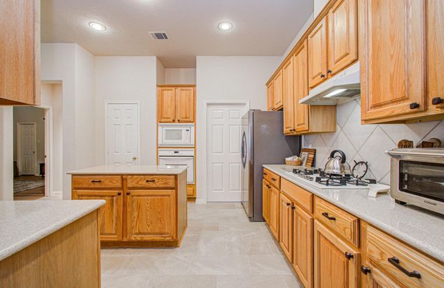 17611 Emerald Garden Lane, Houston, TX 77084